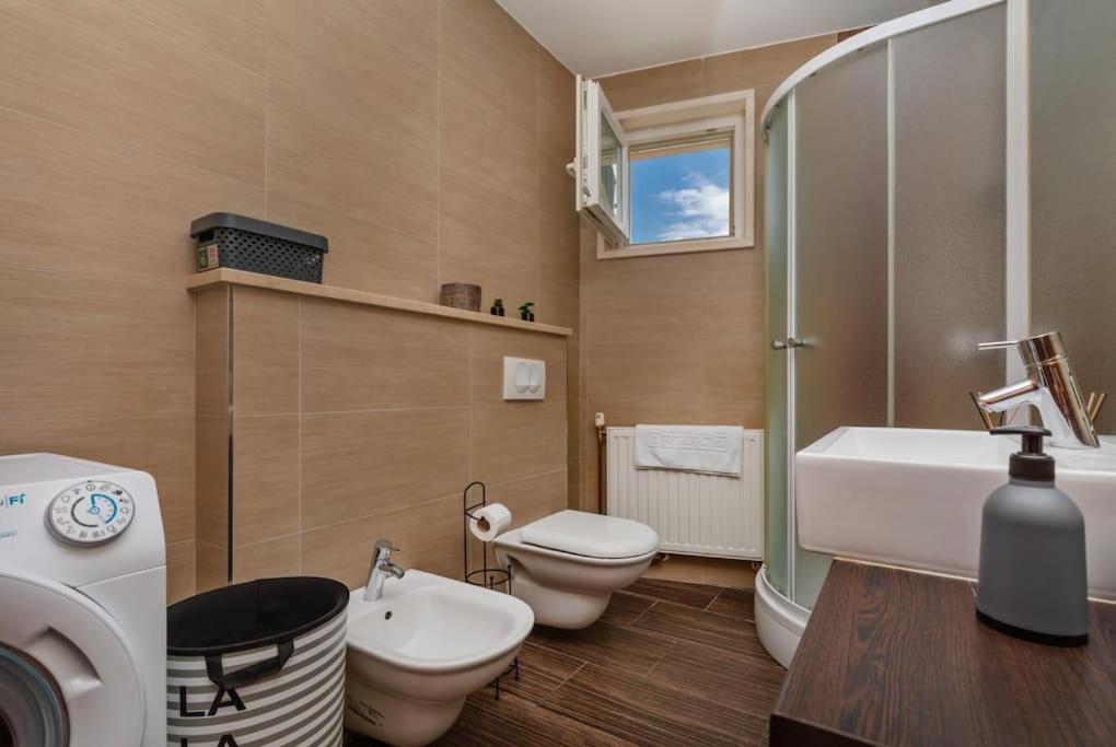 Stylish Two Bedroom Apartment&Garage Parking Place Dubrovnik Eksteriør billede