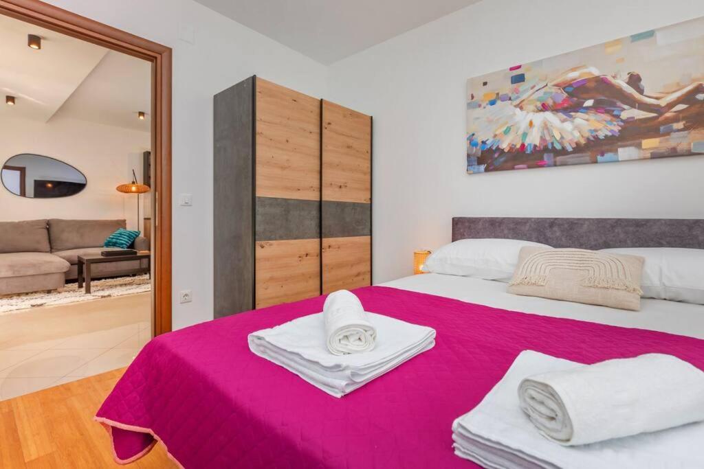 Stylish Two Bedroom Apartment&Garage Parking Place Dubrovnik Eksteriør billede